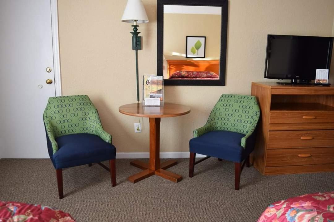 Mountain Aire Inn Sevierville - Pigeon Forge Eksteriør bilde